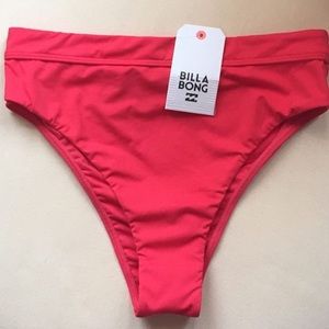 Billabong bottoms sz s